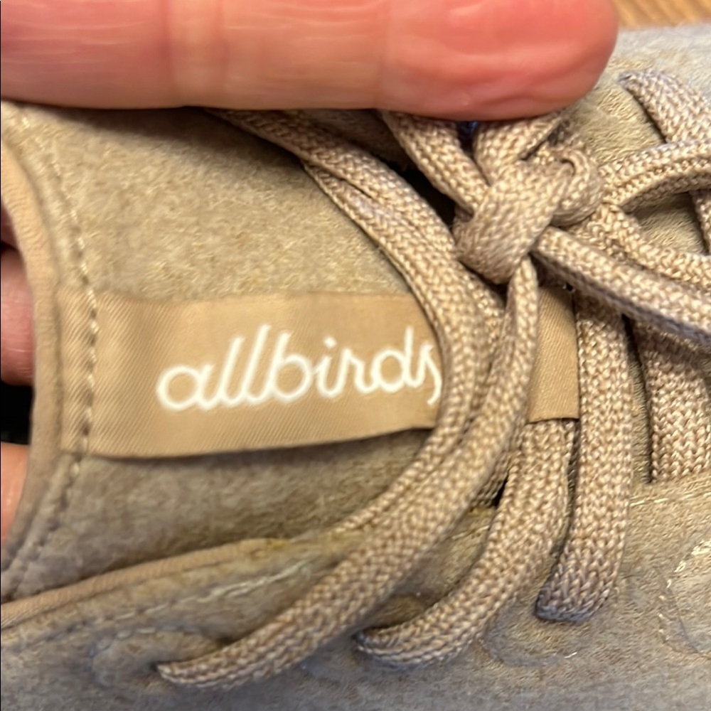 Allbirds Women's Athletic Shoes - Beige
Most comfortable shoe on the market!